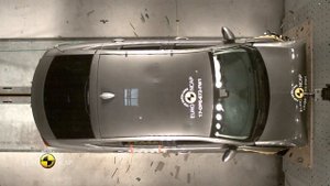 Opel Insignia - Crash Tests 2017 | AutoMotoTV