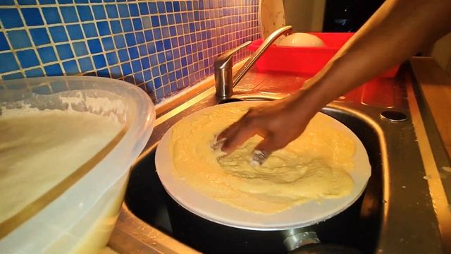 LIVING IN UK🇬🇧: How to Make Authentic Nigerian pap/Akamu/Ogi/ corn pudding from the scratch