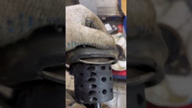 Замена подушек двигателя на Пассат Б4 по указанию мелкого #volkswagen #passat #passatb3 #passatb4 смотреть онлайн