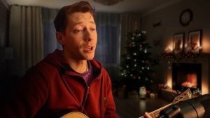 С Наступающим Новым годом! Написал песню год назад, но так и записал еë в полноценном формате. Делюс