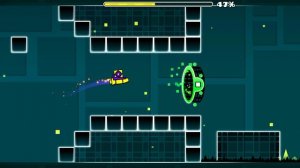 Я прохожу 3 уровень в Geometry Dash