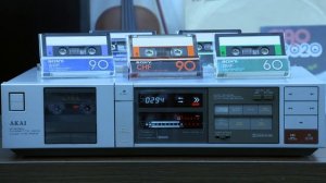 AKAI HX-R44 ¥64,800(1984年頃)