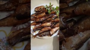Готовим  шпроты в домашних условиях!!!  Практично  и вкусно!Салака или мойва!