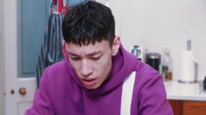 Wider World 3 2.4 grammar in action