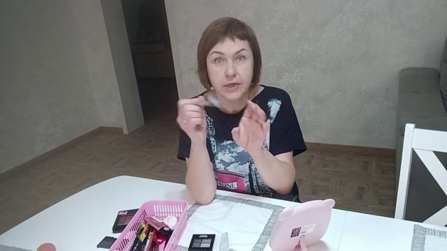 Оксана готовится к рабочей смене/ Оксана после работы/🤣