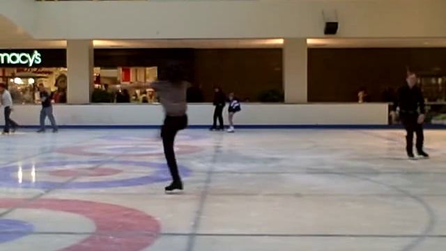 Take 2:  Layback Beilmann Spin of an Adult Male Figure Skater смотреть онлайн