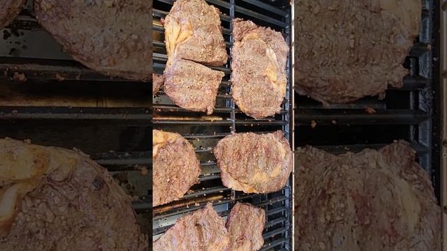 КТО ЛЮБИТ ТАКУЮ ВКУСНЯШКУ .. смотреть онлайн