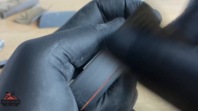 Вторая жизнь РЕДКОЙ винтажной зажигалки. Удивительная реставрация смотреть онлайн