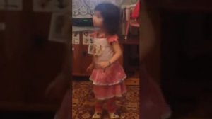 Таджичка танцует Минск Беларусь