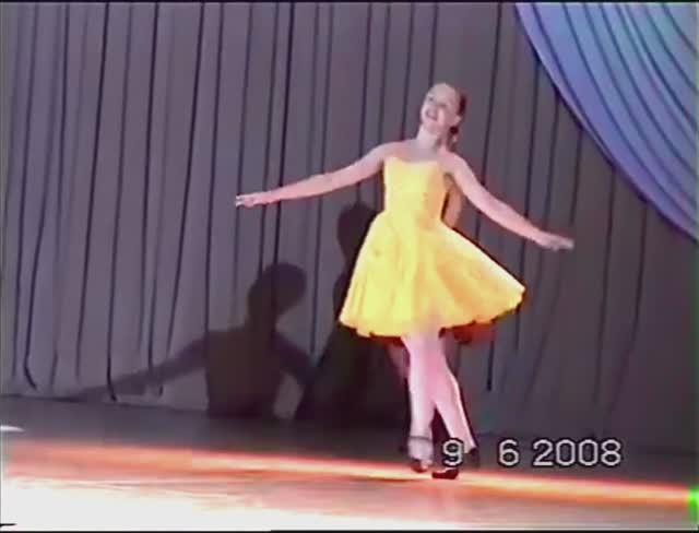 ШКОЛА СТУДИЯ  2008-ПОЛЬКА-ДАША,АЛИНА,РЕГИНА-ФРАГМЕНТ КОНЦЕРТА