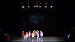 Дама сдавала багаж