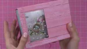 Картонная шкатулка