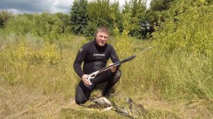 Подводная охота для начинающих с дешевым арбалетом