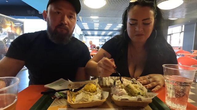 #мукбанг #mukbang Картошечка из крошки картошки откисаем после ночной прогулки по Питеру