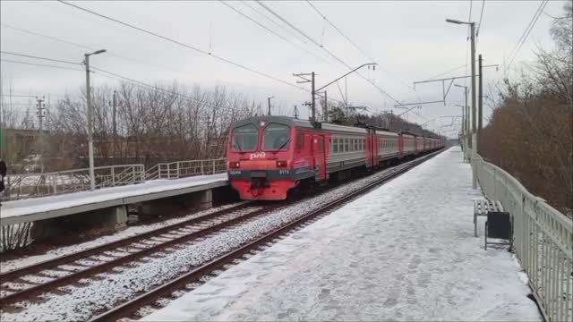 Электропоезд ЭД4М поезда для детей Иволга грузовые поезда железнодорожный мост смотреть онлайн