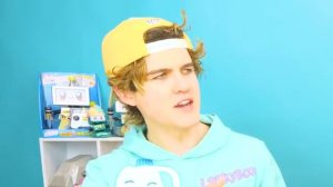 LankyBox  • We Tried Every FLAMIN HOT SNACK!? (LANKYBOX ATTEMPTS ONE CHIP CHALLENGE!)