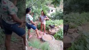 la niña bailando