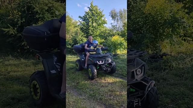 Мой квадроцикл Avantis Hunter 200cc, есть группа подробности в описании