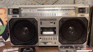 Diatone JR-711. Высшая серия магнитол и высший сложности ремонт. Пишем Ace of Base c LP