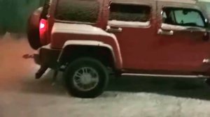 Туарег 4.2 vs Хаммер 5.3 на снегу