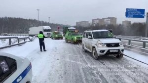 14.12.2022 снегопад, ЦОДД тягает фуры