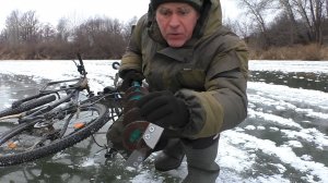 Рыбалка на речке в декабре