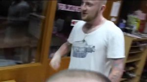 Тесак на отдыхе.