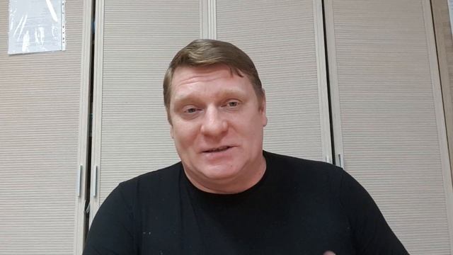 Российский политик трансгендер, ушел в отставку