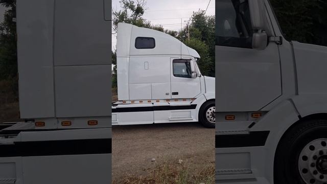 VOLVO VNL... ДВИГ. ДЕТРОЙТ 12.7  500Л.С  очередной Белый Лебедь в Продаже!!!