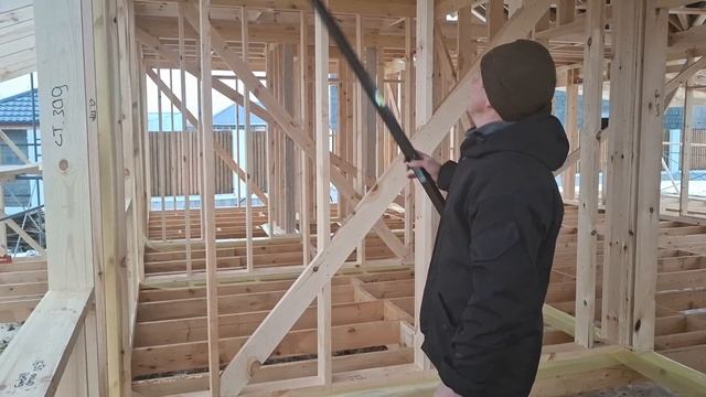 Каркасный дом 13100х9200м с террасой 2х3м на ггм Нижний Тагил! 
Возведение каркаса !
Строй с Умом!