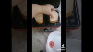 Горячие бутерброды в вафельнице 🥪
