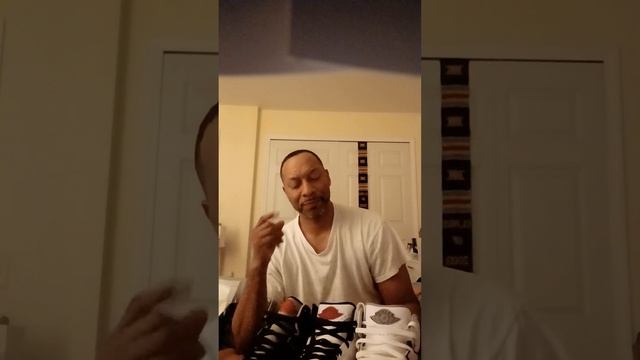 Jordan 2 Review! "Black Cement" ⚫️ feat. Chicago and Cool Grey! смотреть онлайн