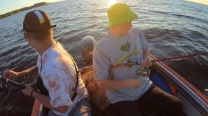 Рыбалка. Ловим судака на троллинг в Белом озере.