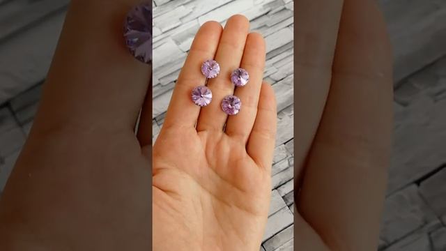 Серьги с кристаллами 10/12 мм, фурнитура- покрытие родий смотреть онлайн