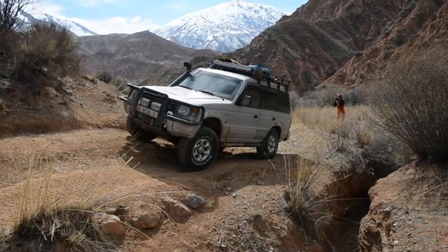 Паджеро Горыныч, уклон, промоина смотреть онлайн