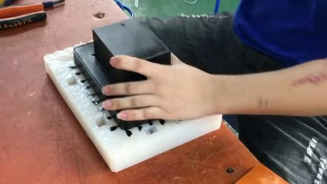 Rapid Manufacturing - Injection Molding & Vacuum Casting смотреть онлайн