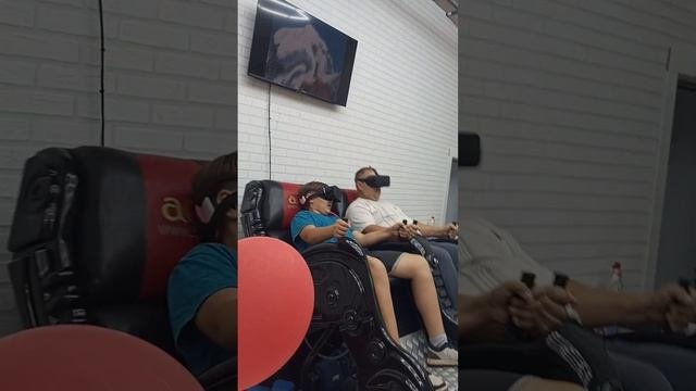 папа очень серьезный