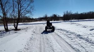 Гусеничный помогатор.