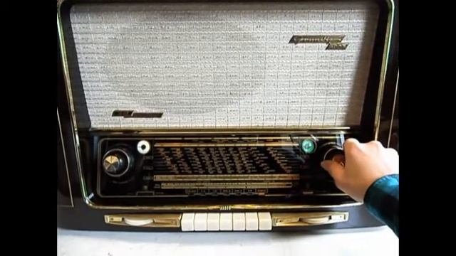 GRUNDIG 4035W-3D смотреть онлайн