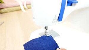 Швейная машина NECCHI 1437 | Заправка, характеристики, комплектация