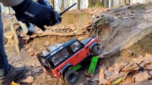 RC4WD Defender D90 - когда Деф не смог. Катаем по лесу в Покровское-Стрешнево 10.11.2024 часть 7