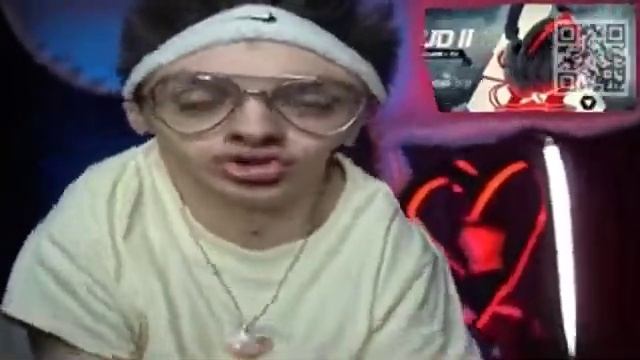 В БУСТЕРА ВСЕЛИЛСЯ ИГОРЬ ВОЙТЕНКО - МОТИВАЦИЯ!  БУСТЕР СОШЁЛ С УМА  BUSTER ROFLS жмых эффект