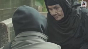 Безликий помог бабушке на улице