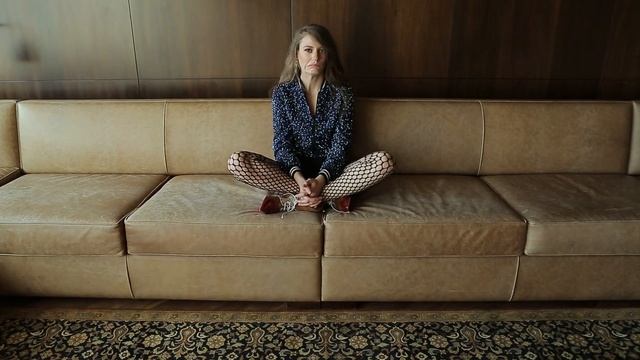 Serenay Sarıkaya ile 15 Soru смотреть онлайн