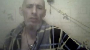 А САМ УКУРЕННЫЙ ИДУ ПО ПЕРЕУЛОЧКУ