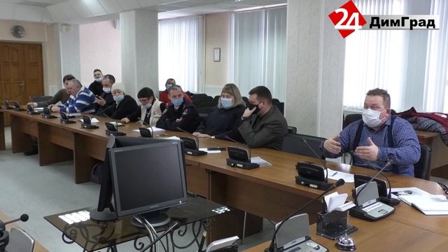 ЗООЗАЩИТНИКИ НЕ ДОВОЛЬНЫ РАБОТОЙ ПРЕДПРИНИМАТЕЛЯ, ОСУЩЕСТВЛЯЮЩЕГО ОТЛОВ И СТЕРИЛИЗАЦИЮ ЖИВОТНЫХ