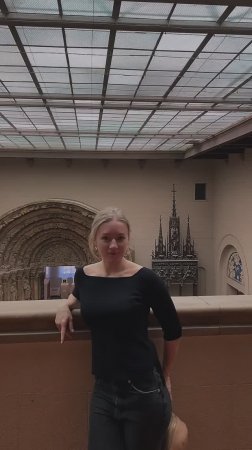 Фотосессия в музее на телефон? Легко!