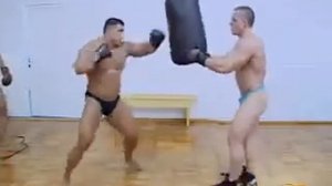 Качки и БОКС не совместимо!!!ржачь!Охрана Моисеева