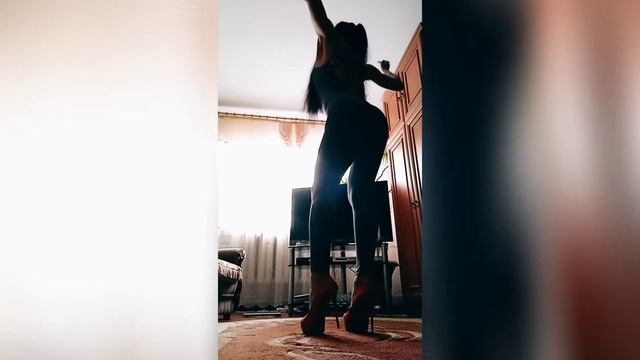 Jewel де Нилмен онлайн порно Орыс моншасы порно фильмін онлайн көріңіз