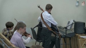 В день благодатный светит нам солнце | Пение